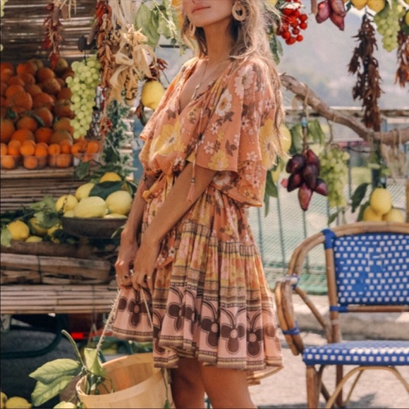 Yellow Orange Tropical Print Mini Dress with Frill Hem 70’s Style - Picture 2 of 11